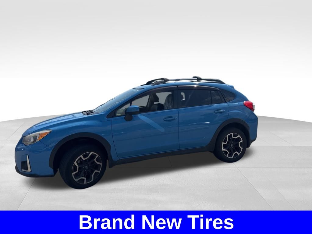 2016 Subaru Crosstrek 2.0i Premium photo 4