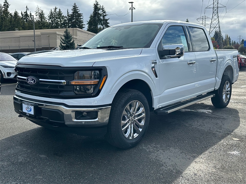 2024 Ford F-150 XLT photo 3