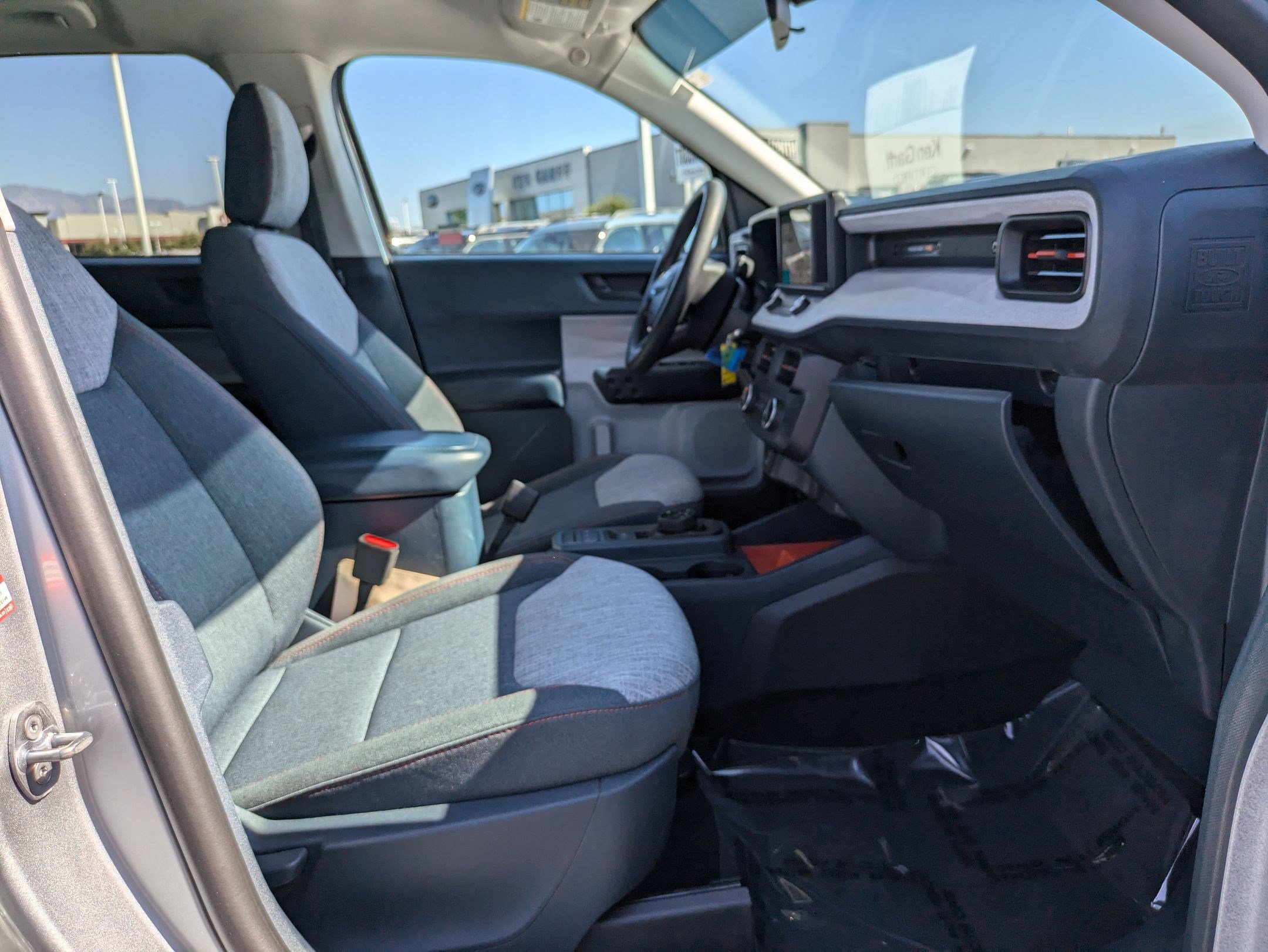 2022 Ford Maverick XLT photo 26