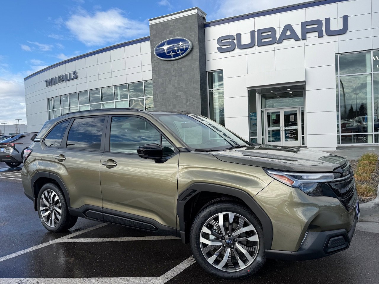 2026 Subaru Forester Touring's photo