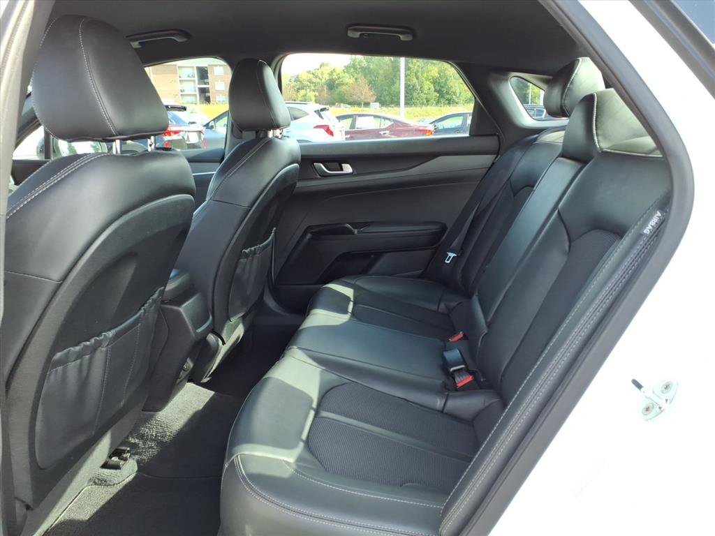 2022 Kia K5 GT-Line photo 5