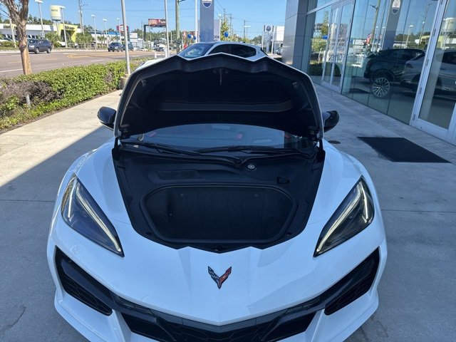 2025 Chevrolet Corvette Z06 2LZ photo 9