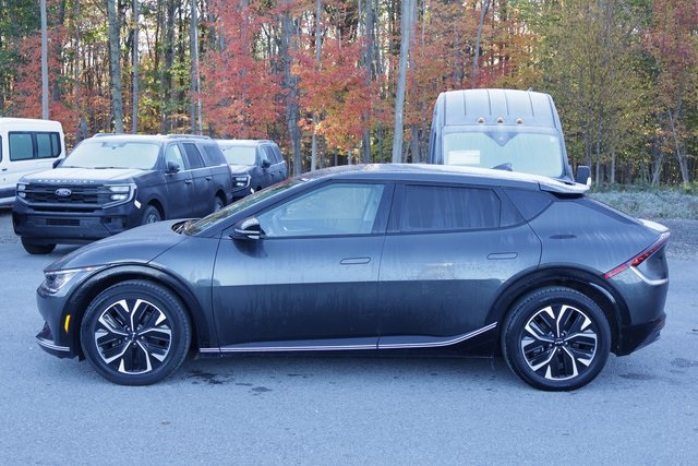 2022 Kia EV6 Wind photo 4