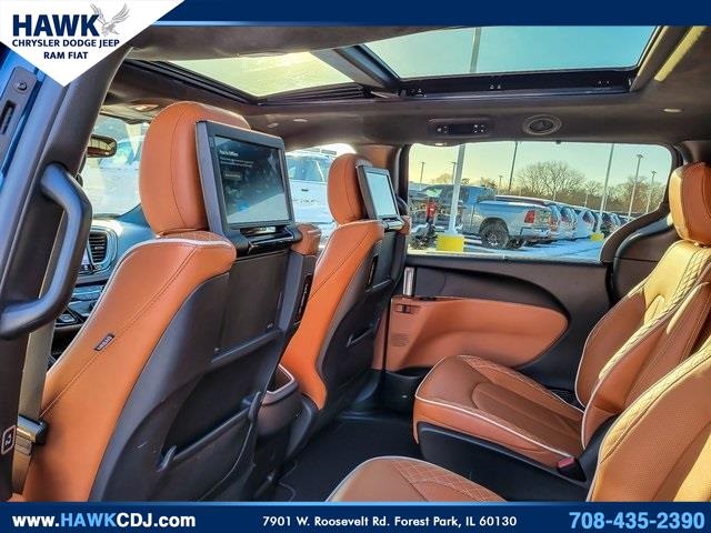 2025 CHRYSLER PACIFICA - Image 14