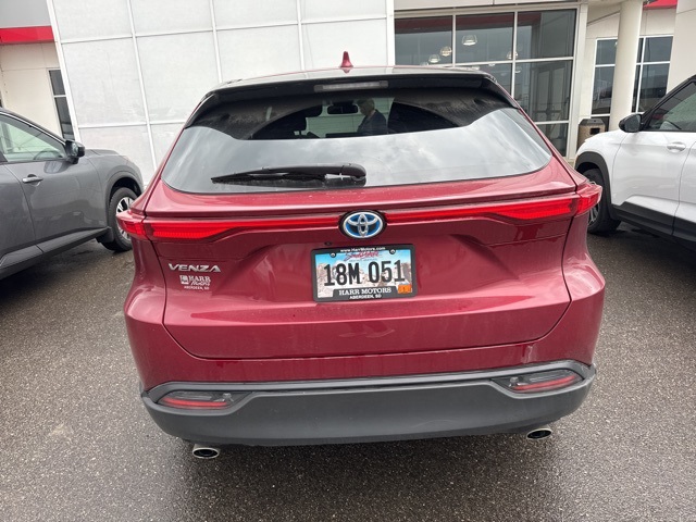 2023 Toyota Venza LE photo 3
