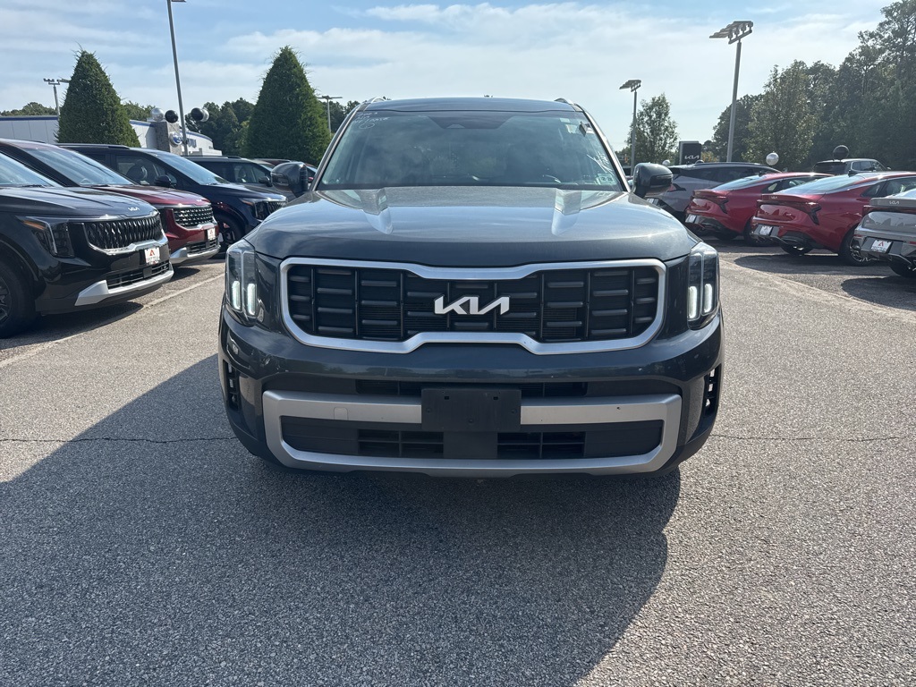 2023 Kia Telluride S photo 3