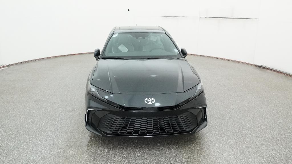 2025 Toyota Camry SE photo 2