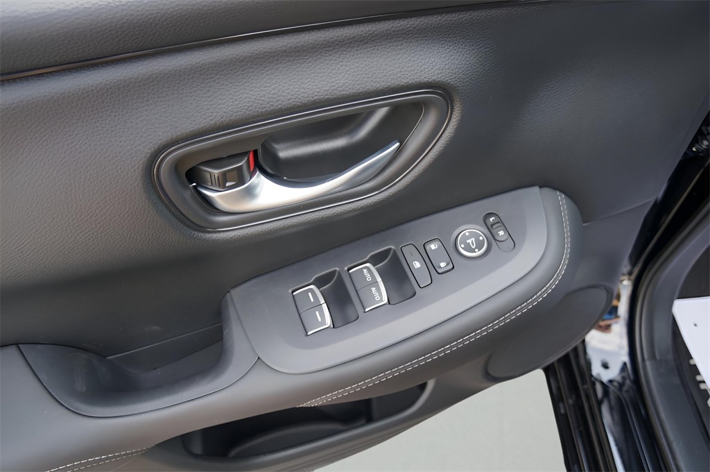 2026 Honda HR-V EX-L photo 14
