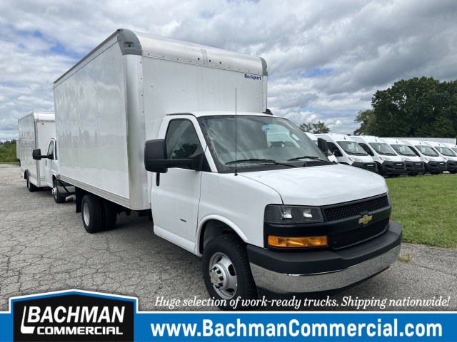 2005 chevy express 3500 box truck