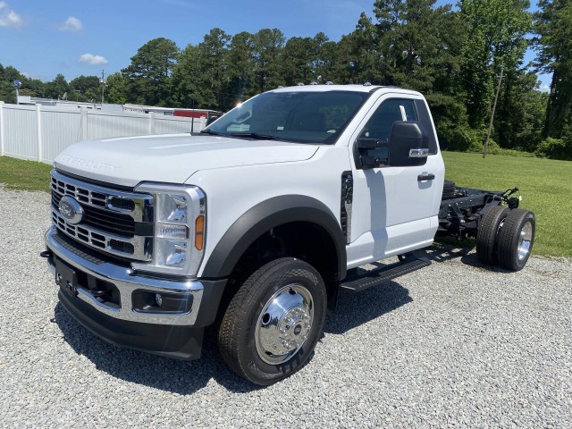 2024 Ford Chassis Cab F-450® XL