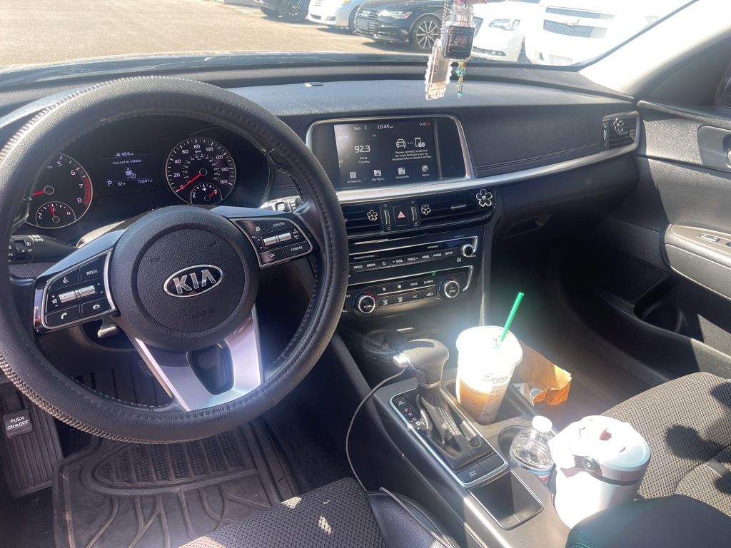 2019 Kia Optima S photo 15