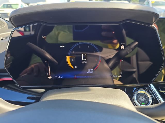 2025 Chevrolet Trax photo 16