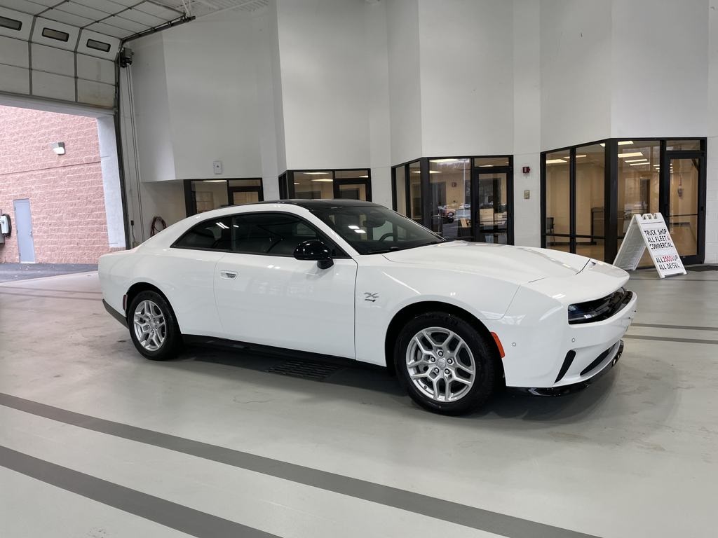 2025 Dodge Charger R/T photo 2