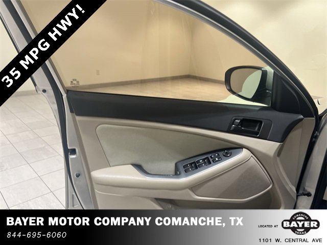 2013 Kia Optima LX photo 17