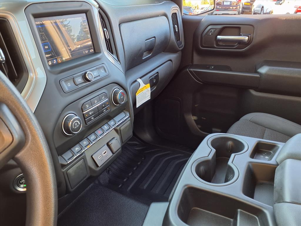 2024 Chevrolet Silverado 1500 photo 17