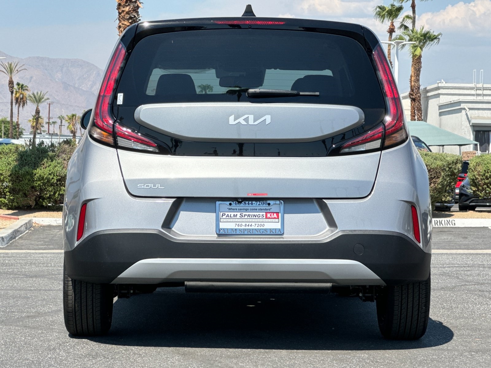 2025 Kia Soul LX photo 3