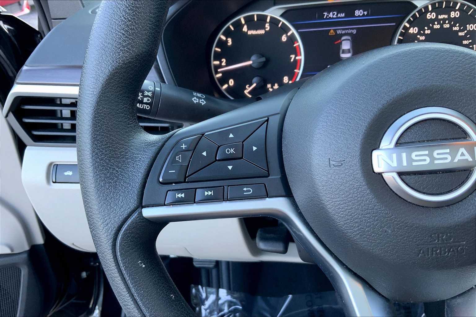 2024 Nissan Altima 2.5 SV photo 22