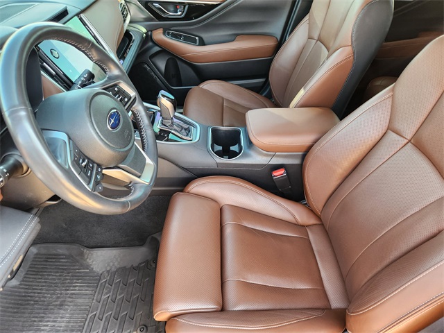 2021 Subaru Outback Touring photo 11