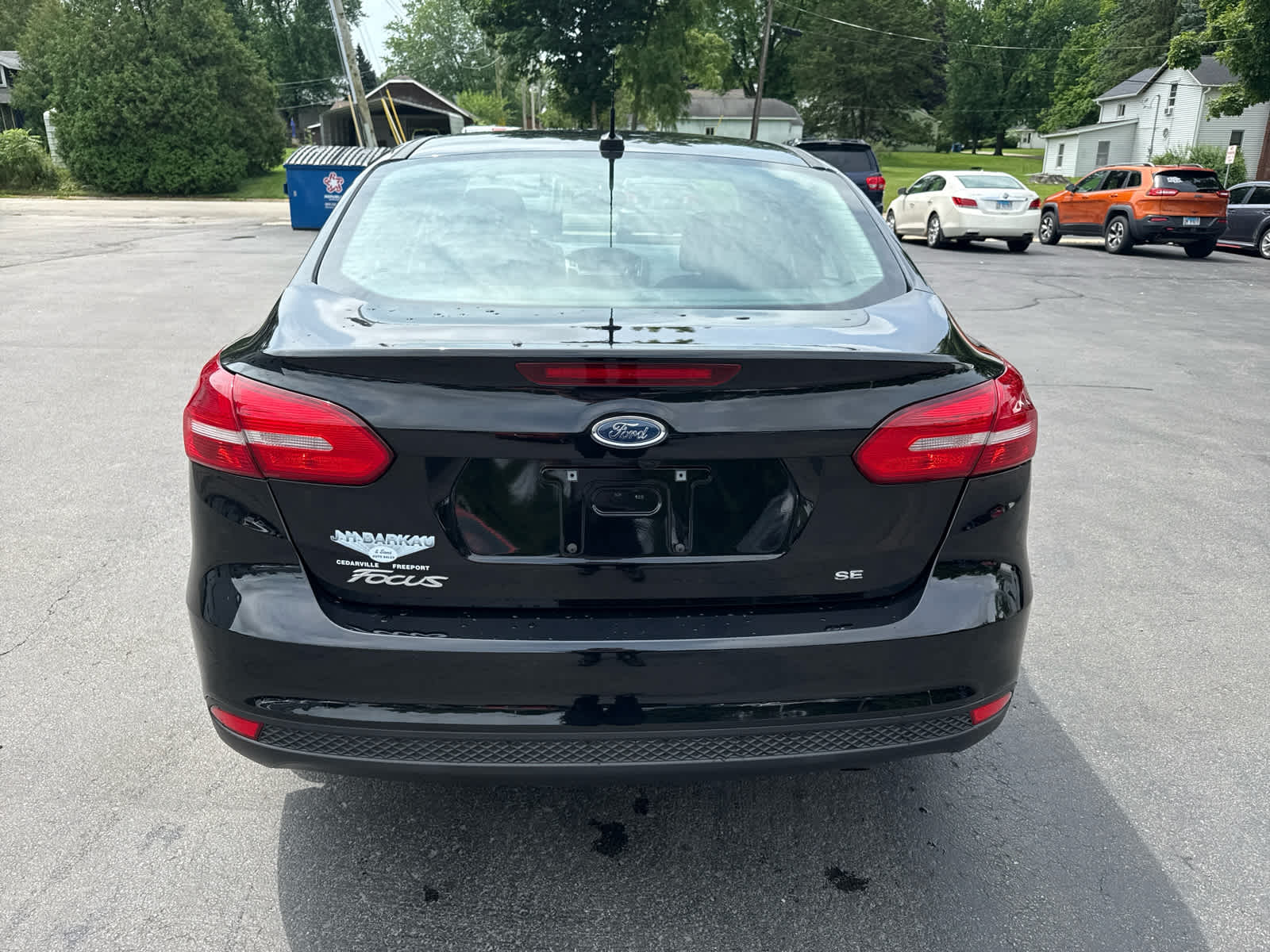 2017 Ford Focus SE photo 4