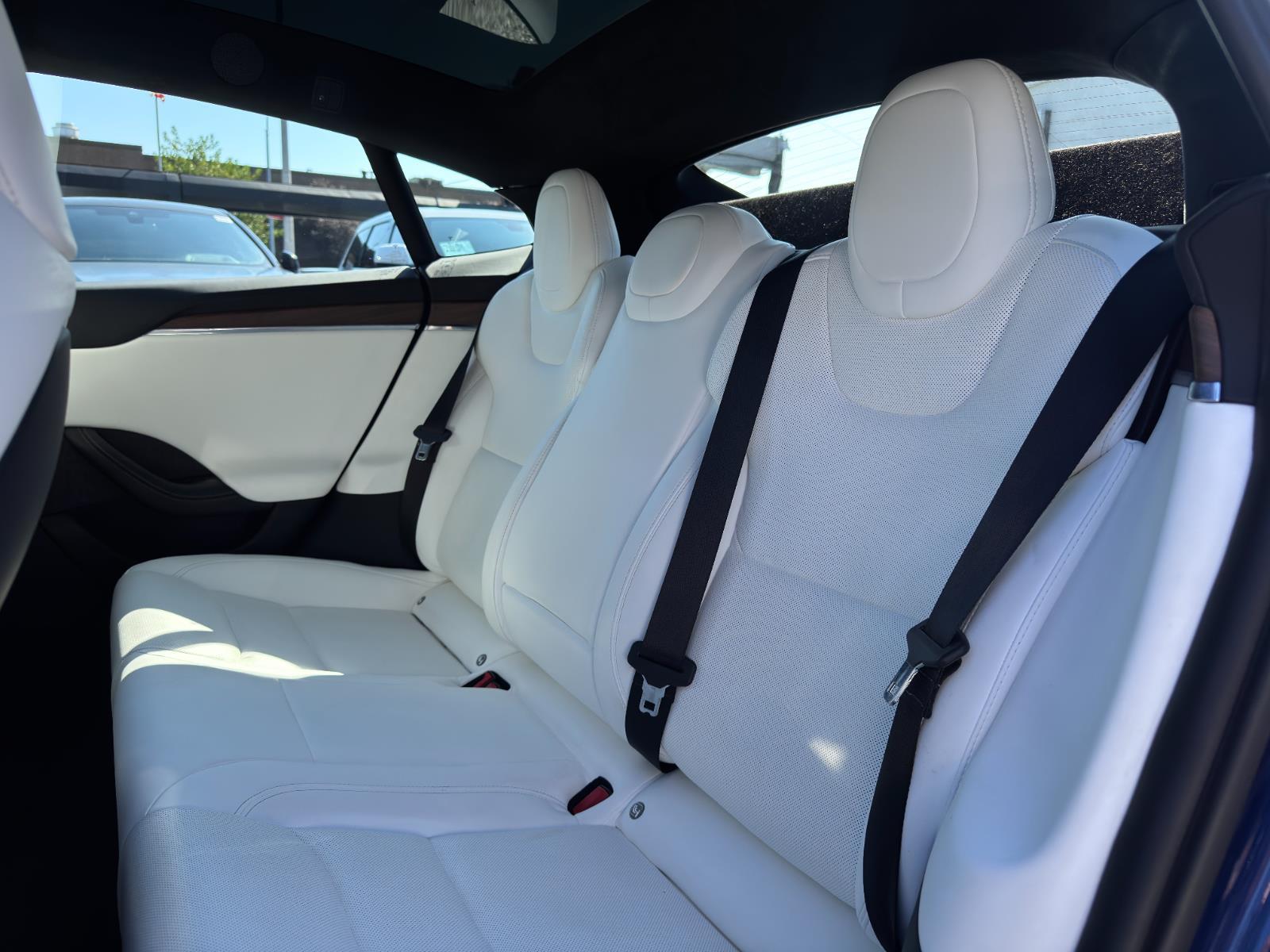 2021 Tesla Model S Long Range photo 19