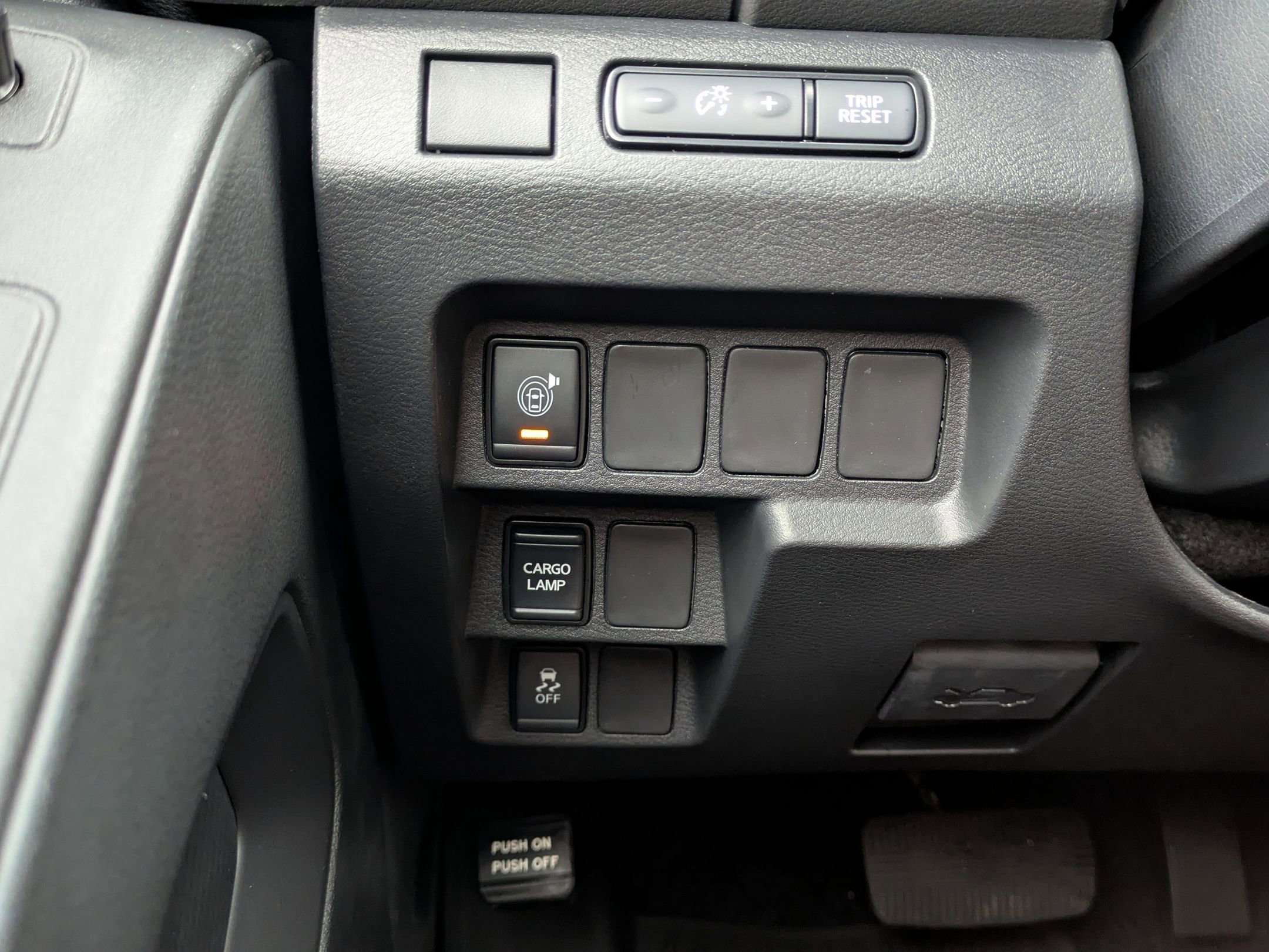 2026 Nissan Frontier Crew Cab SV photo 21