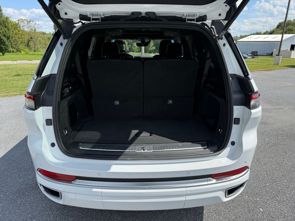 2024 Jeep Grand Cherokee L Summit photo 34
