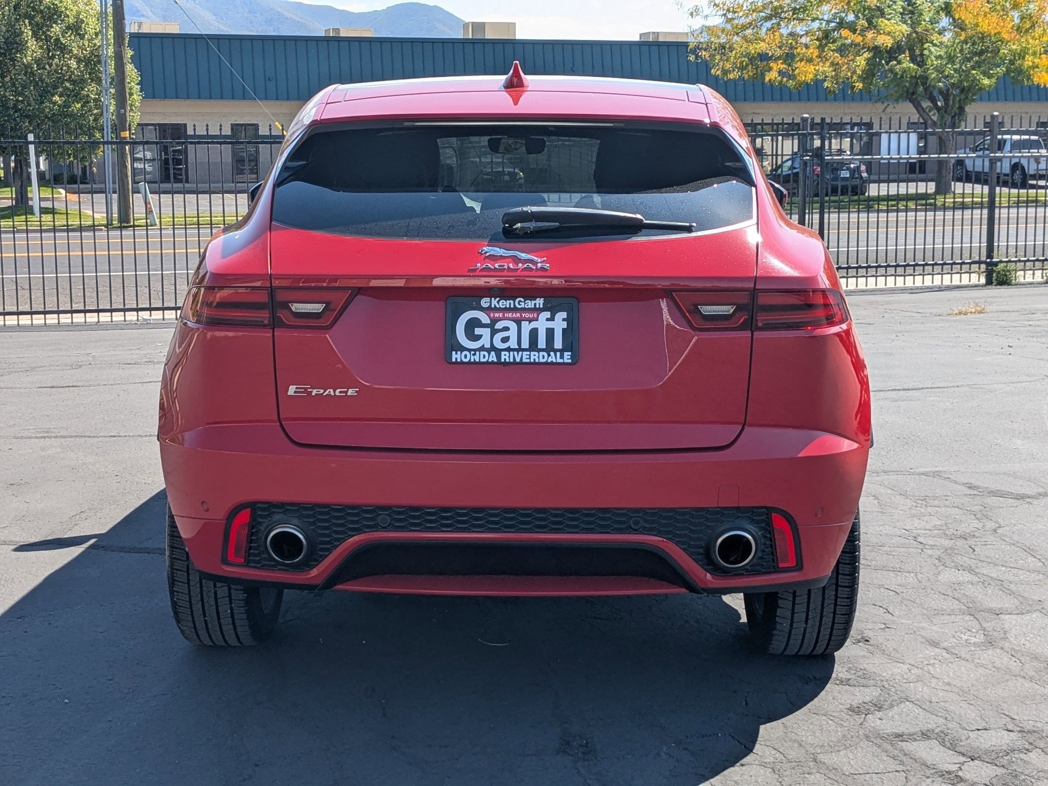 2018 Jaguar E-PACE First Edition photo 4