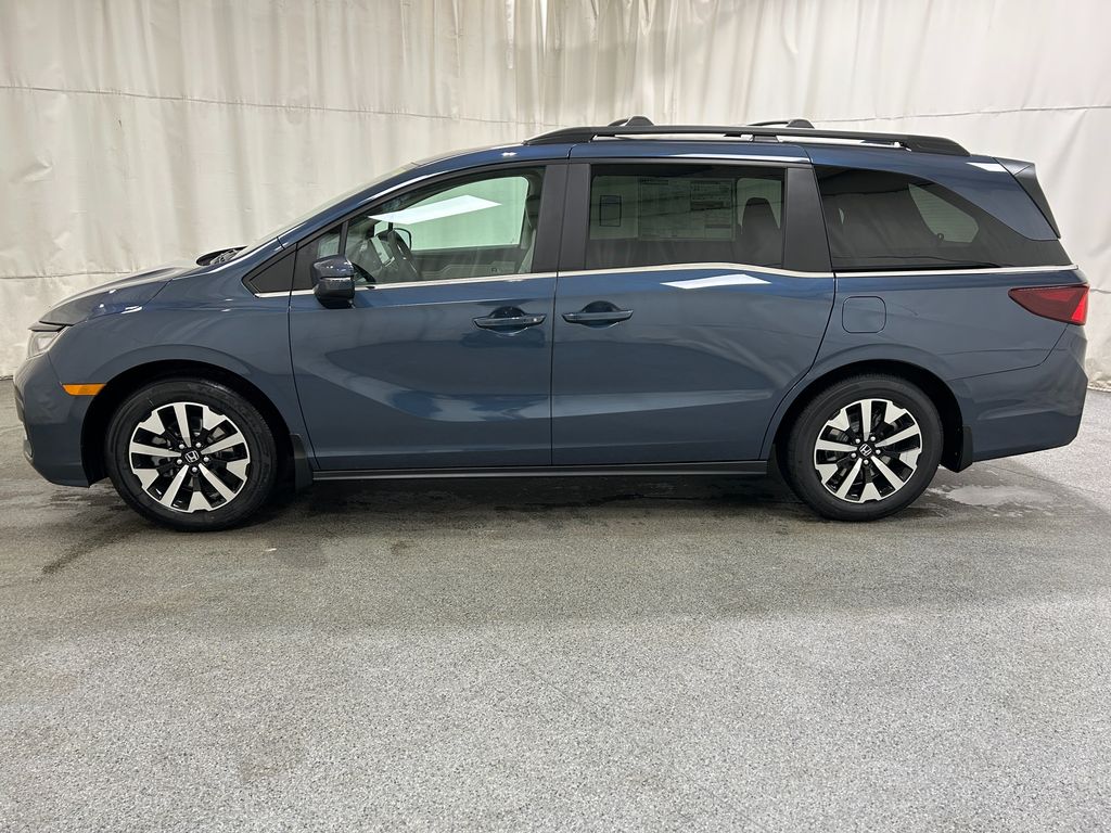 2026 Honda Odyssey EX-L photo 4