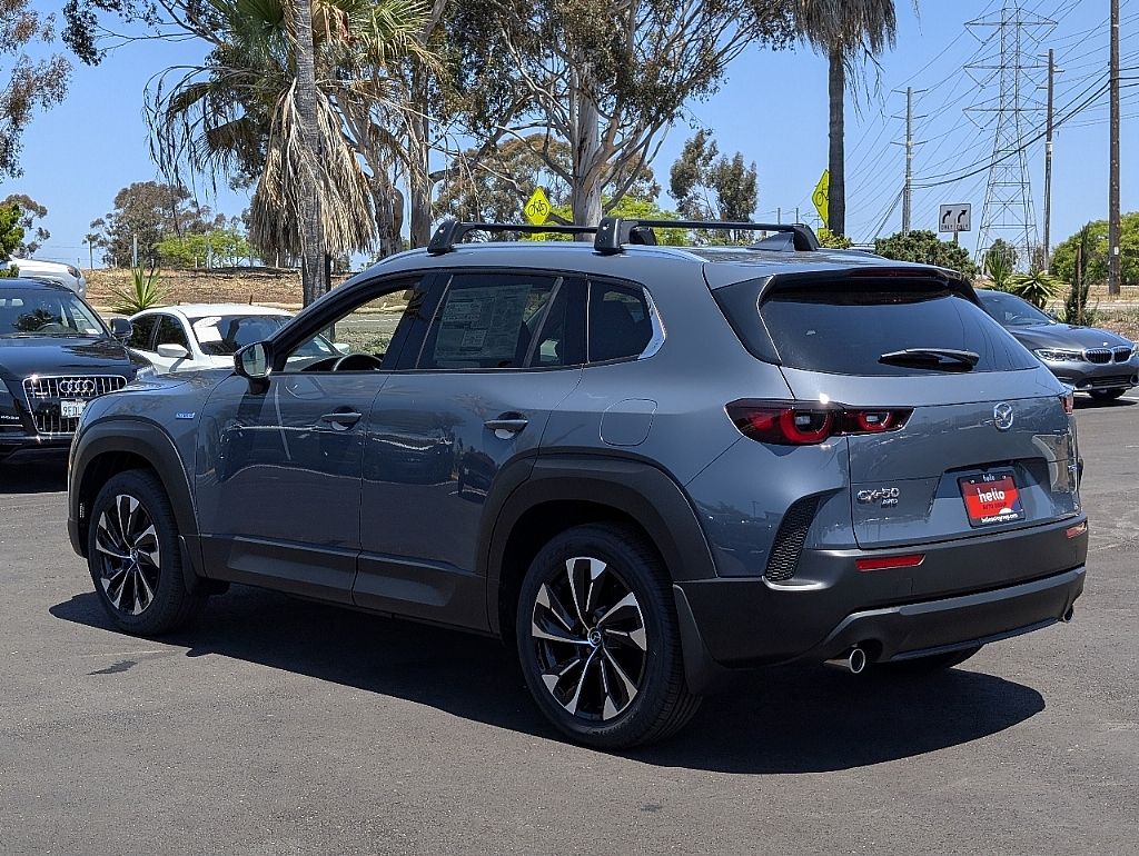 2025 Mazda CX-50 Premium Plus photo 5