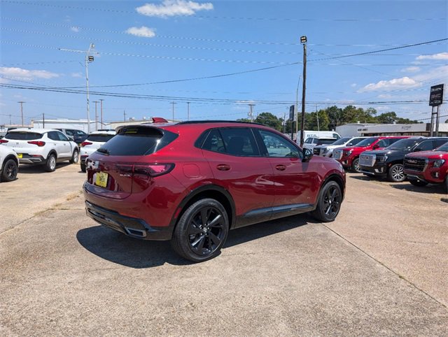 2024 Buick Envision Sport Touring photo 4