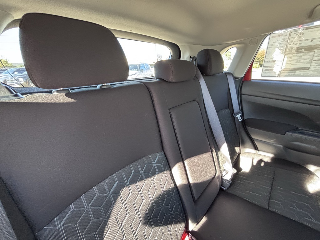 2024 Mitsubishi Outlander Sport ES LE SE photo 16