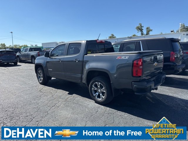 2016 Chevrolet Colorado Z71 photo 3