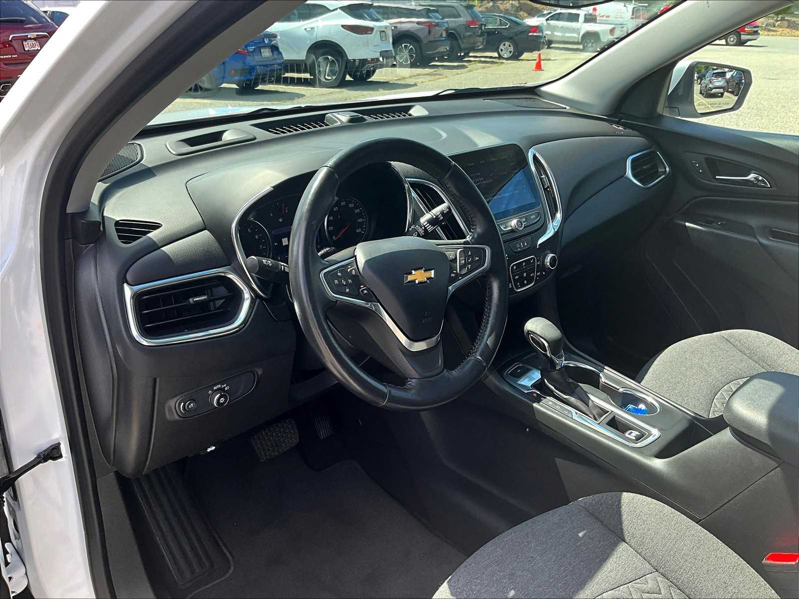 2022 Chevrolet Equinox LT photo 8