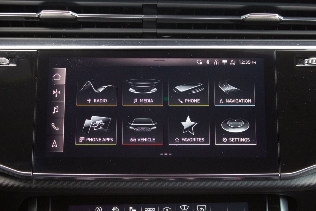 2024 Audi RS Q8 photo 16