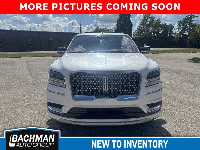 2019 Lincoln Navigator L Reserve photo 2