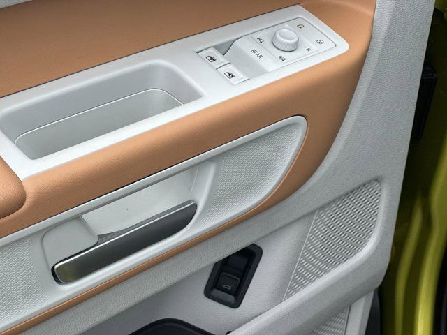 2025 Volkswagen ID. Buzz photo 5