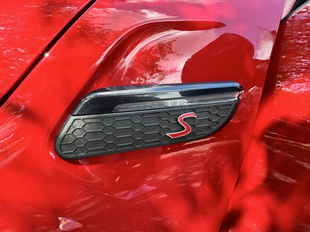 2023 Mini Cooper Convertible S photo 30