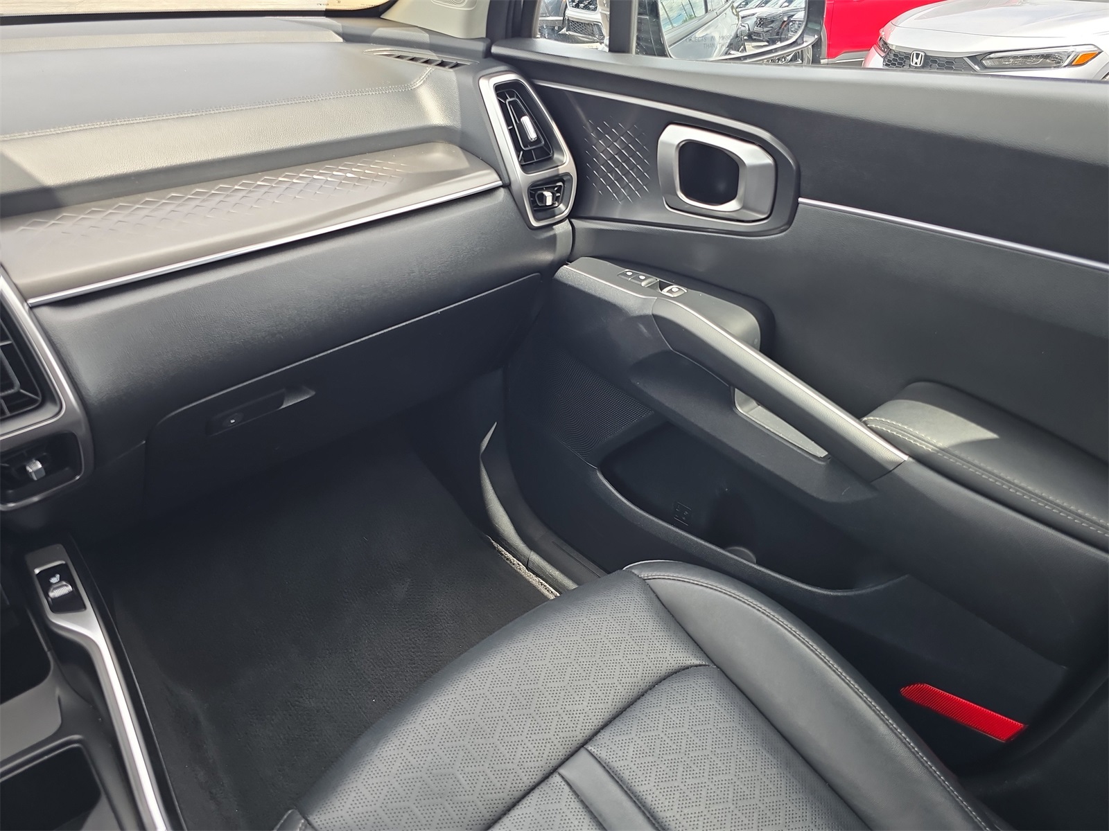 2023 Kia Sorento S photo 11
