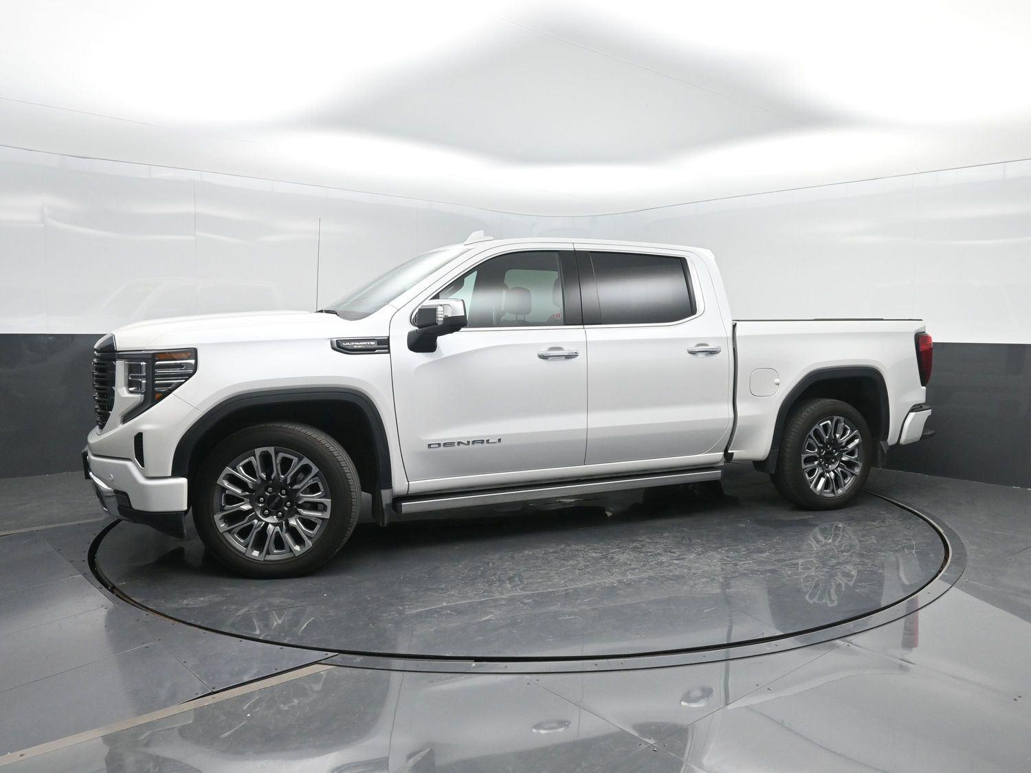 2024 GMC Sierra 1500 Denali Ultimate's photo