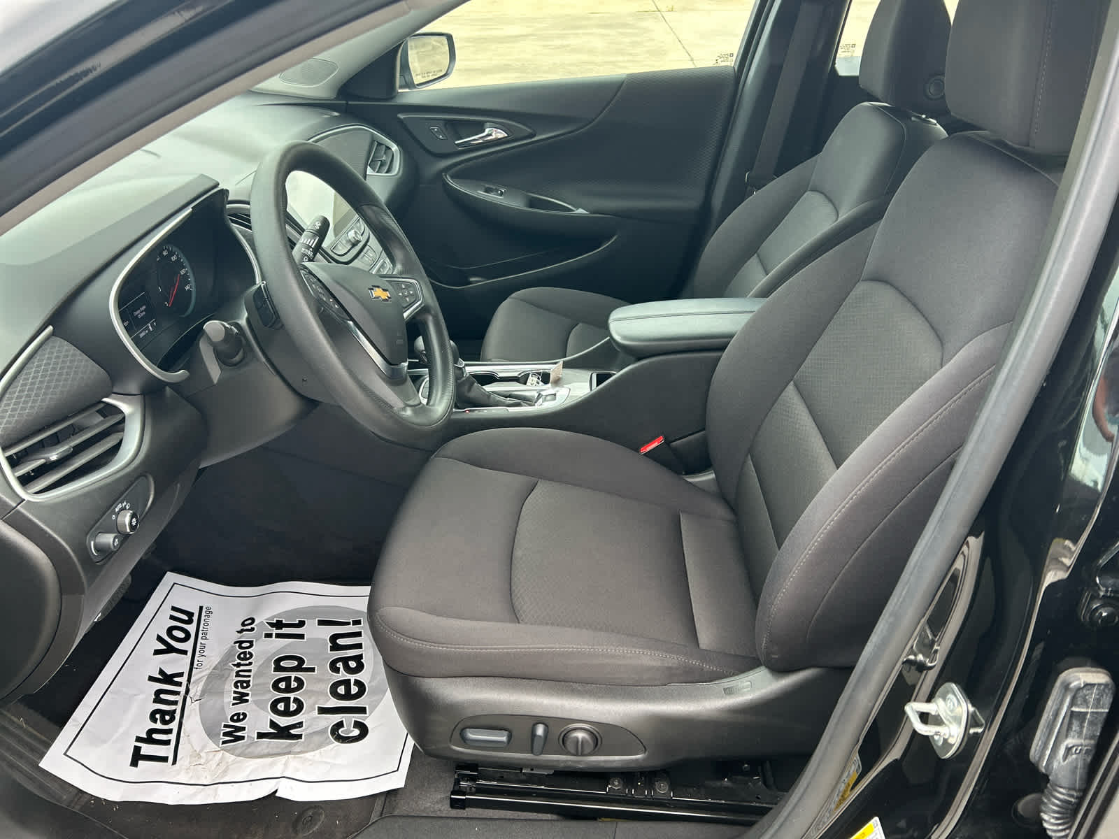 2024 Chevrolet Malibu 1LT photo 10