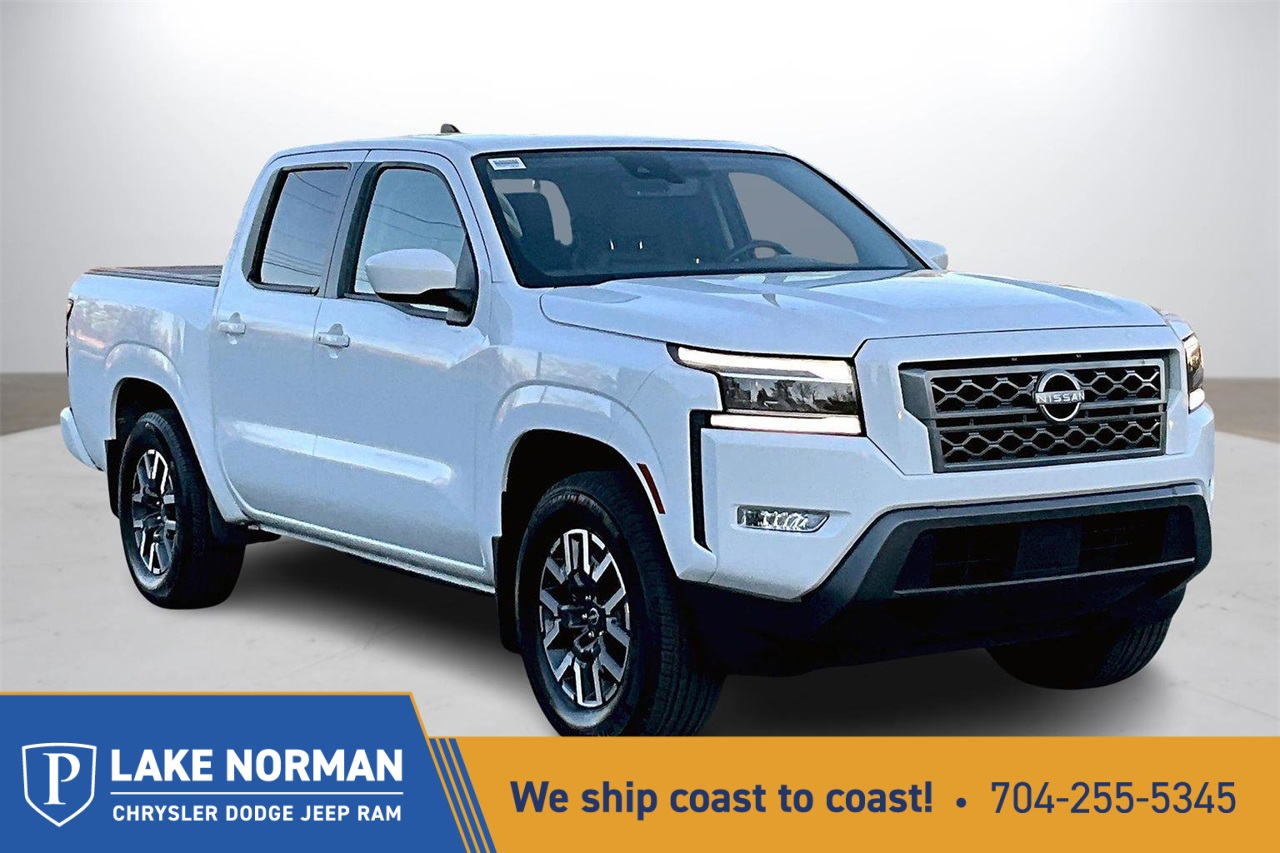 2024 Nissan Frontier SL's photo