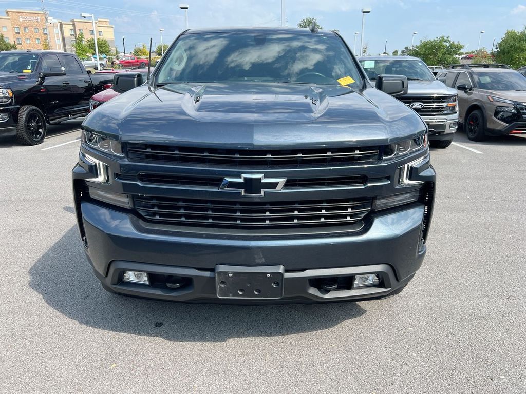 2022 Chevrolet Silverado 1500 RST photo 2
