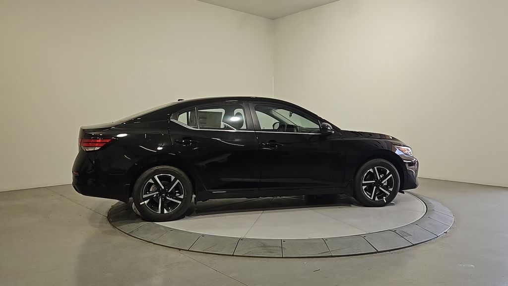 2025 Nissan Sentra SV photo 6