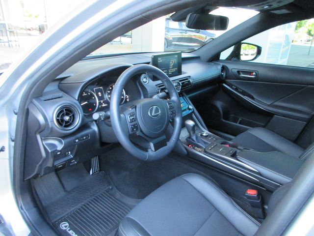 2024 Lexus IS 300 photo 11