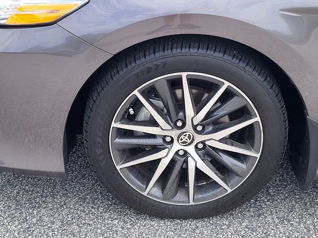 2023 Toyota Camry XLE photo 8