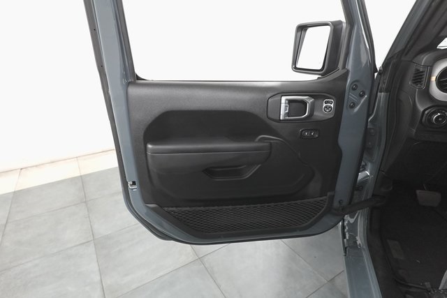2025 Jeep Wrangler Sport S photo 8