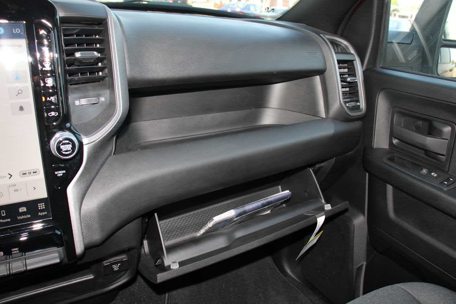 2024 Ram 2500 Tradesman photo 37
