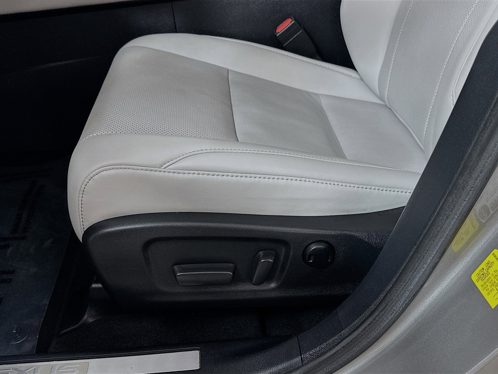 2020 Lexus RX 350 Premium photo 17