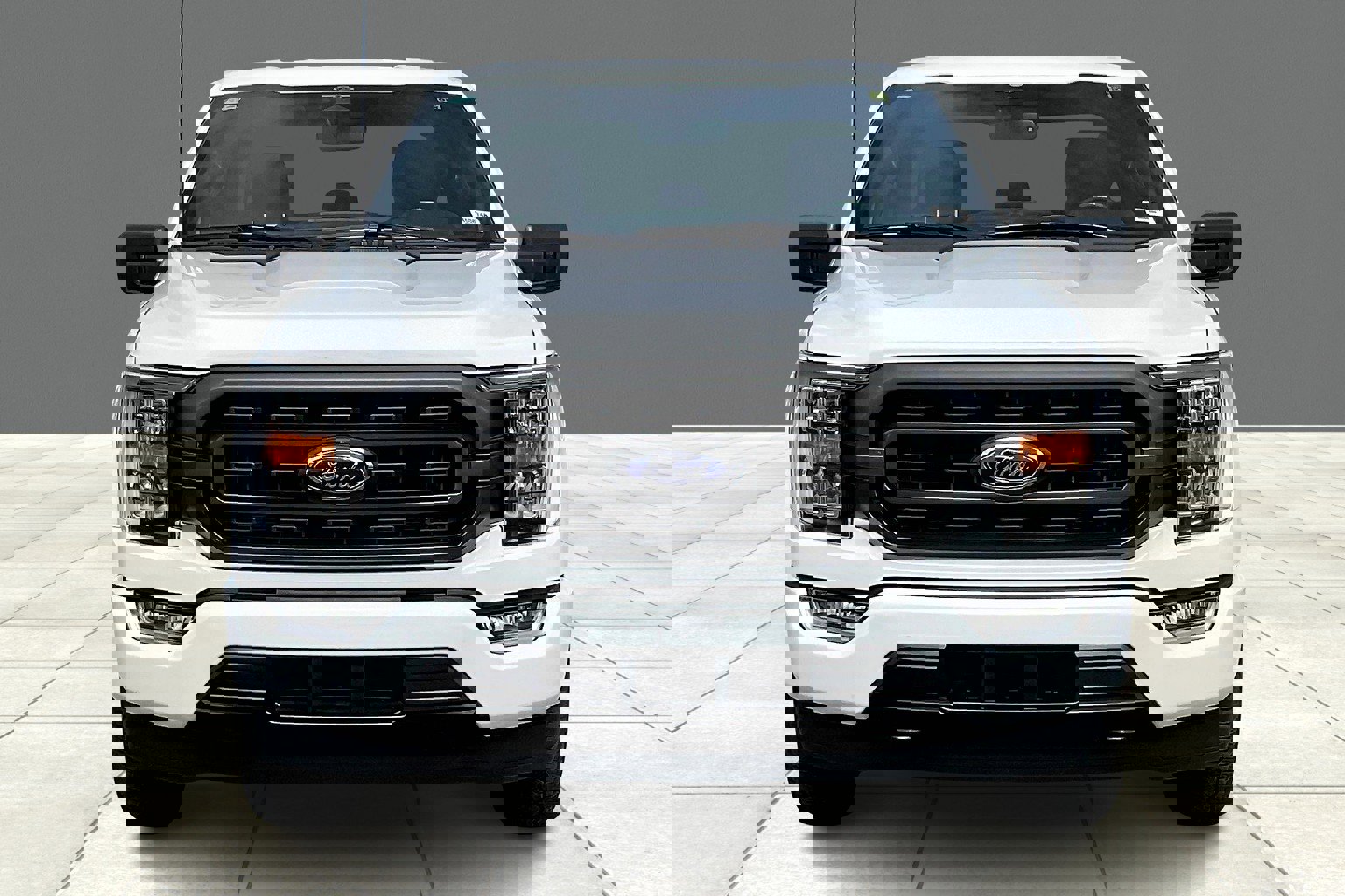 2023 Ford F-150 XLT photo 3