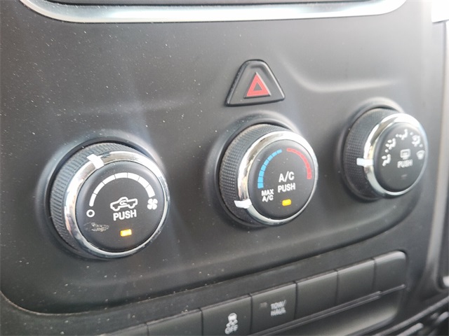 2022 Ram 1500 Classic SLT photo 22